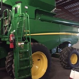 2013 John Deere S670