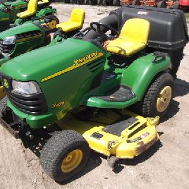 2005 John Deere X475
