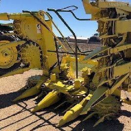2007 John Deere 688