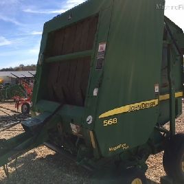 2009 John Deere 568