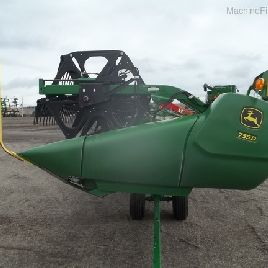 2018 John Deere 735D