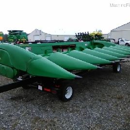 2011 John Deere 608C