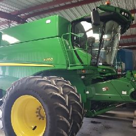 2018 John Deere S780