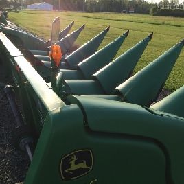 2010 John Deere 608C