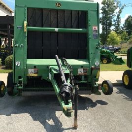 2009 John Deere 568