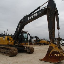 2016 John Deere 250G LC