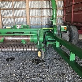 2006 John Deere 3975