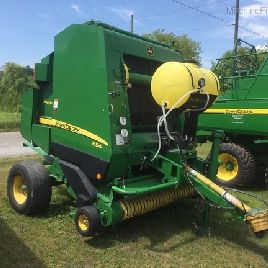 2011 John Deere 854 Silage Special
