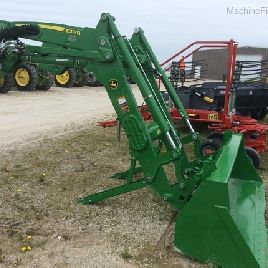 2017 John Deere 620R