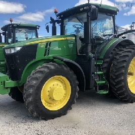 2017 John Deere 7310R