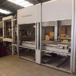 PLAQUES DE PRESSE ORMA MOD MASTER 23 N 8 VANI AVEC CHARGEMENT DÉCHARGE AUTOMATIQUE