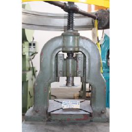 CODE 710 Excelsior barbell with support bench