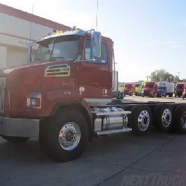 2020 WESTERN STAR 4700SB