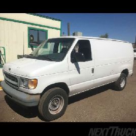 2002 FORD E250
