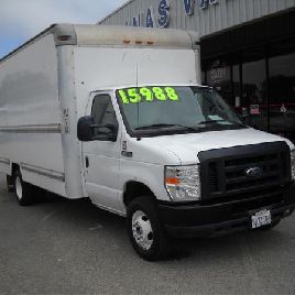 2012 FORD E350