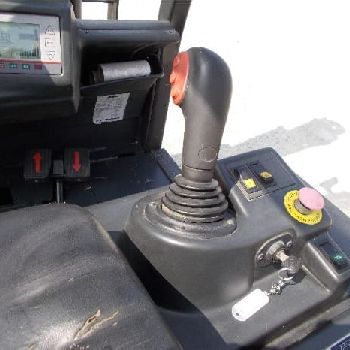 Used Electric Forklift OM FASE30 - Matr. F14013L00214