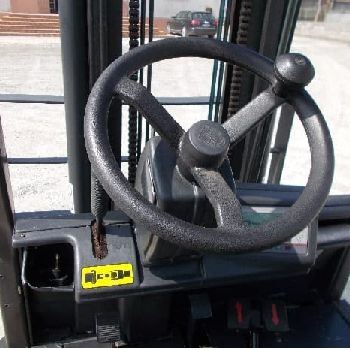 Used Electric Forklift OM FASE30 - Matr. F14013L00214