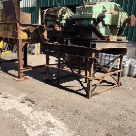 Déchiqueteuse à deux arbres 200 HP SSI, modèle 3846