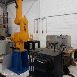 2000 STAUBLI RX130BL with CS7B cabinet