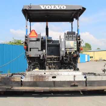 Volvo ABG Titan 6870