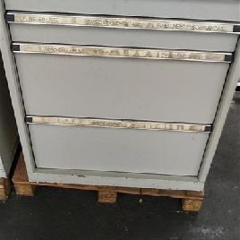 tool cabinet