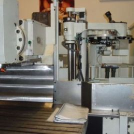 Fresadora de herramientas - Mikron universal WF 72 C