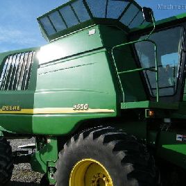 John Deere 9550