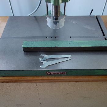 20.095 Modeling machine, carpenter, FZ0