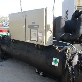 300 toneladas, Trane # RTHC1C2F, enfriador, compresores rotativos helicoidales duales, 2001