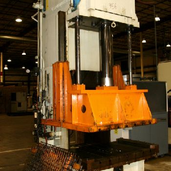 50 Ton,USI Clearing, gap,30" str,44 DL,48 x 30 bed & guided ram,cushion in bed,#sr4598