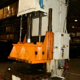 50 Ton,USI Clearing, gap,30" str,44 DL,48 x 30 bed & guided ram,cushion in bed,#sr4598