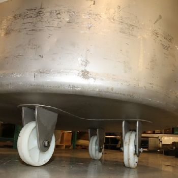 200 gal.Loos#1121-001, 49" diameter, 2’ length, Stainless Steel, mounted on wheels, portable round column dump totes