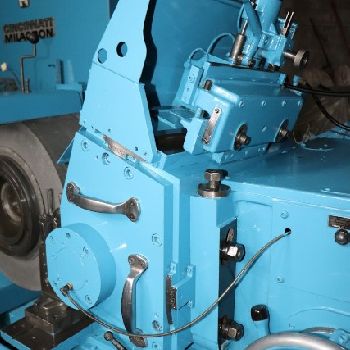 CincinnatiMilacron No. 220-8 Mdl. DE, 24" grind wheel,Sony X DRO, 1/16 -4.5 capacity