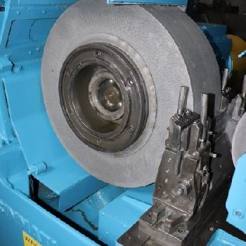 CincinnatiMilacron No. 220-8 Mdl. DE, 24" grind wheel,Sony X DRO, 1/16 -4.5 capacity