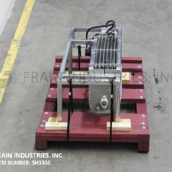 Stainless Steel, 34" wide, rotary paddle sieve topper, with 34 wide x 7 long x 14 deep trough, 12 paddle agitation