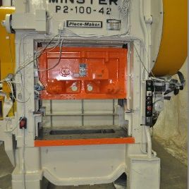 100 Ton,Minster#P2-100, SSDC press, 1.5" stroke, 18 SH, 2.5 adj., 150-300 SPM, 42 x 31 bed, air clutch & brake, #13611J (4 available)