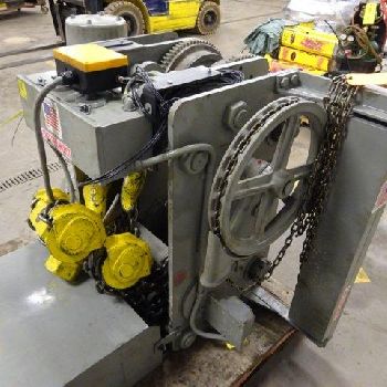24 Ton,Chester#ELG-2400S, elec. chain hoist, 13’ lift, swivel hook, manual trolley