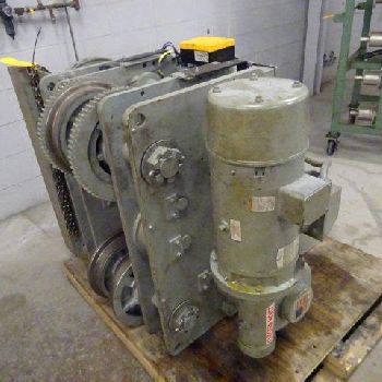 24 Ton,Chester#ELG-2400S, elec. chain hoist, 13’ lift, swivel hook, manual trolley