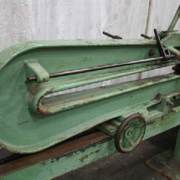 Pexto#3536, circle shear,36" x 12 ga.,3-1/4 cutter diameter,1-1/2 HP,elec.foot pedal,#67209