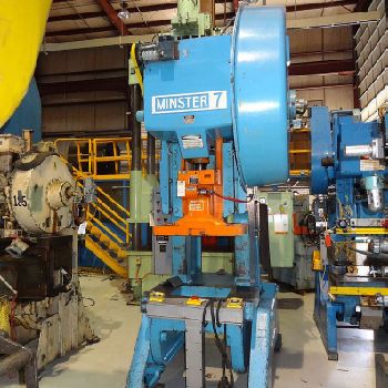 75 Ton,Minster#7, 6" str,15.5 SH,3.75 adj,36 x 24 bed,A/C & brake,gap frame mech press