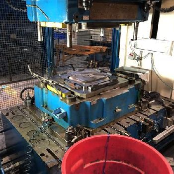 1500 Ton,Dieffenbacher#DSF-1500, drawing, 31.5" stroke, 76 DL, 79 x 47 bed, Simatic panel, (2) Available