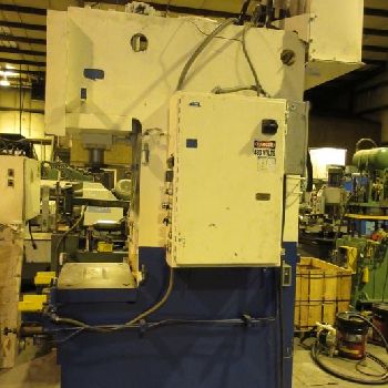 35 Ton,Savage#CF35, 24" stroke,18 x 32 bed,30 HP 220/440 V.,new pump,very good, 1999