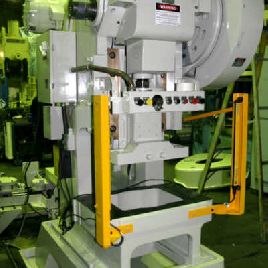 60 Ton,Minster#B1-60Gap, 2" str,32 x 21 bed,150-300spm,8 Vamco fd,recond,#sr4145