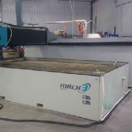 FlowMACH 3 4020, 87k PSI,13’ x6.5’,Dynamic cut,Paser 4 cut.head,Media Blaster,09/15