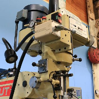 WillisMicrocut #1050, 10" x 50 table., 3 HP, V/S, R-8, Acu-Rite 2-Axis DRO, servo power knee & table., #159035