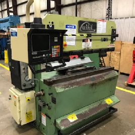 14 ga. x 5 'Guifil # PE15 / 30, 33 ton, 53 "BH, 4 str, 24 Hurco Autobend 5C 2-Axis BG, # 28009