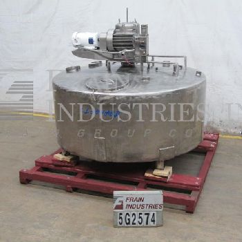 800 gal.C.E. Howard, 304 Stainless Steel, single wall tank, 84" diameter x 34 straight wall, dome top