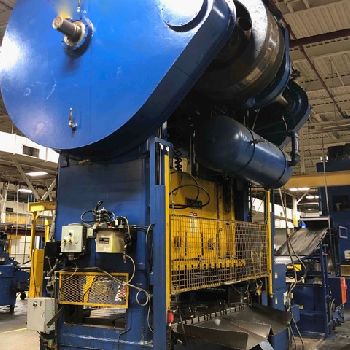 250 Ton,USI Clearing#S2-250-84-54, 12" str,30 SH,12 adj., 84 x 54 bed, 1984, #10798