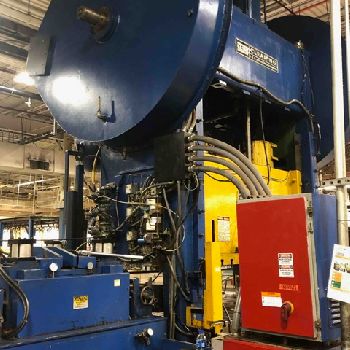 250 Ton,USI Clearing#S2-250-84-54, 12" str,30 SH,12 adj., 84 x 54 bed, 1984, #10798