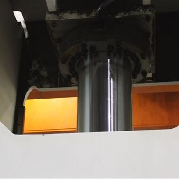 695 Ton,Hydraulico#SAP-630-2000X2000, 39" str,51 DL,79 x 79 bed,Siemens PLC,2007